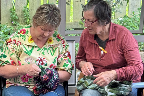 Community Knits Session